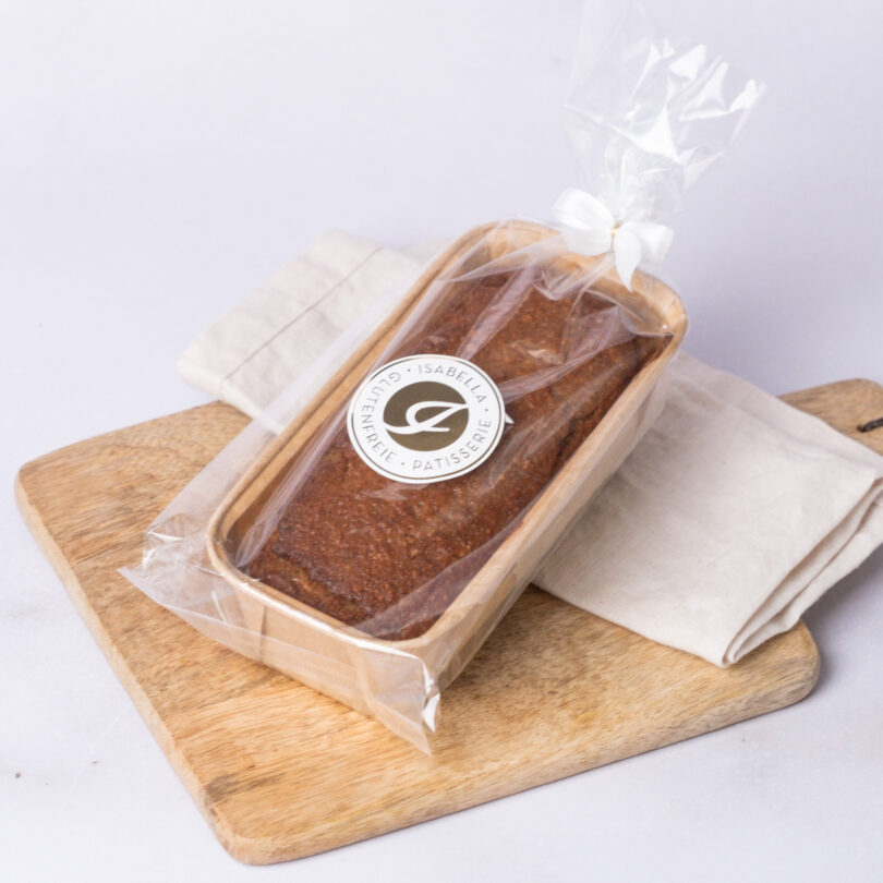 Banana Cake, glutenfreier veganer Bananenkuchen, angeschnitten, Isabella Glutenfreie Patisserie