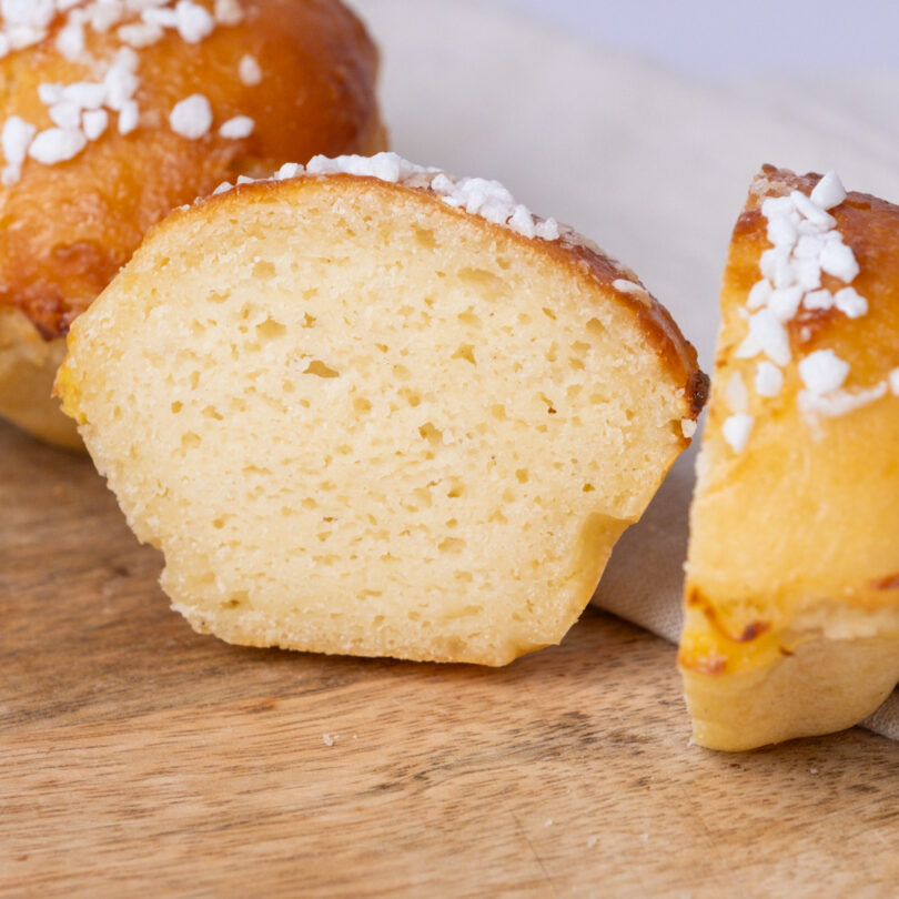 zwei glutenfreie Brioche, glutenfreie, laktosefreie, süße Backwaren, Isabella Glutenfreie Patisserie