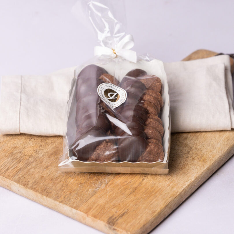 glutenfreie-nougat-herzen-isabella-glutenfreie-patisserie