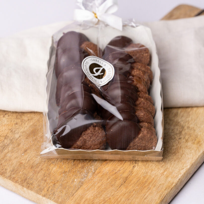 glutenfreie-nougat-herzen-isabella-glutenfreie-patisserie