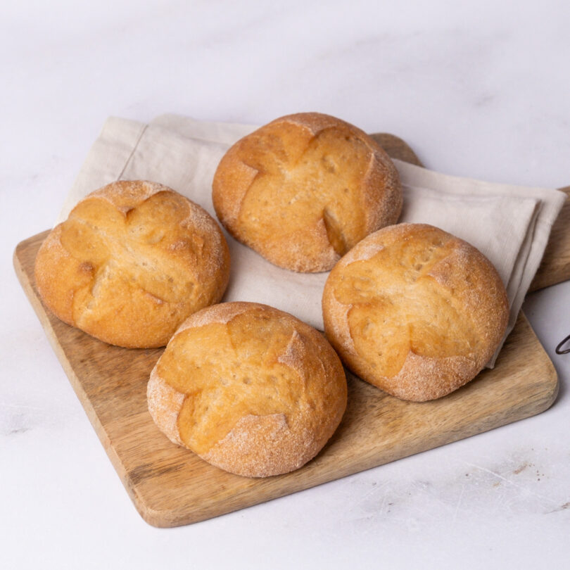 vier glutenfreie Bio Blondies, glutenfreie vegane helle Brötchen, Isabella Glutenfreie Patisserie