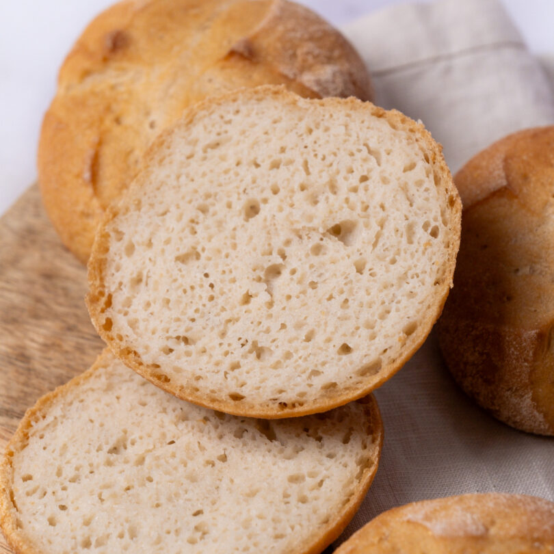 vier glutenfreie Bio Blondies, glutenfreie vegane helle Brötchen, Isabella Glutenfreie Patisserie